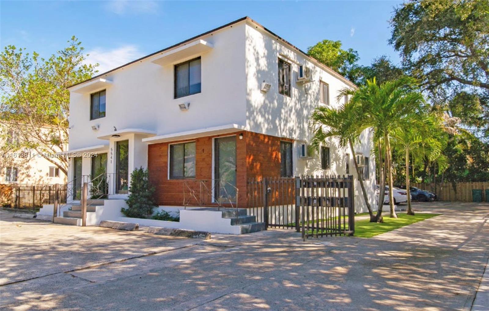 11750 NE 16th Ave #402, Miami, FL, 33161 Miami FL 33127