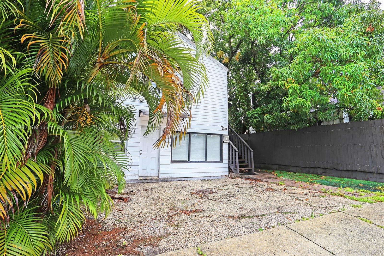 481 NE 37th St #16, Miami, FL, 33137 Miami FL 33130